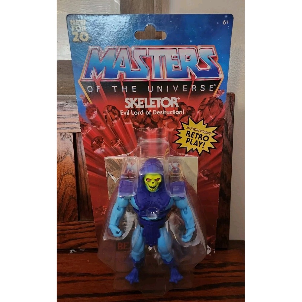 MOTU‎ Skeletor Masters Universe Action Figure Retro Play Mattel HGH45 Comic Book